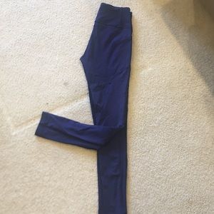 Lululemon blue leggings - size 8